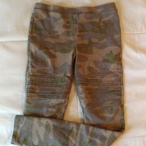 Camo leggings